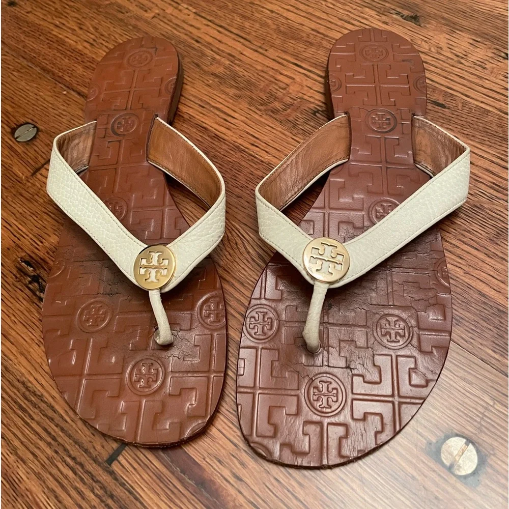 Tory Burch White Thora Sandals 🩴 - Picture 1 of 2